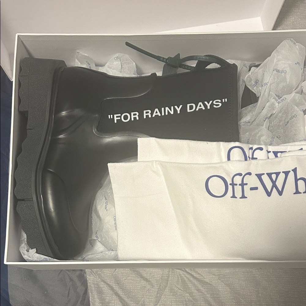 Off-White White Box with Blue Logo